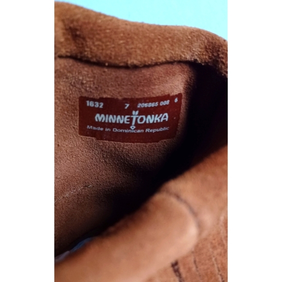 Minnetonka Three Layer Fringe Boots in Brown - Picture 14 of 16